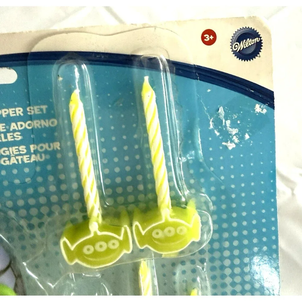 Disney Toy Story Buzz Lightyear Figure Birthday Candle 8 Green Alien Cake Topper